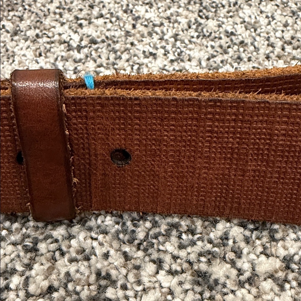 Men's Brown Full Grain Cow Hide Minimalist Classic Original Penguin Belt Size 40 - Picture 4 of 11